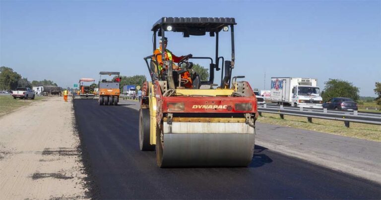 Acceso Pavimentado a Uribelarrea